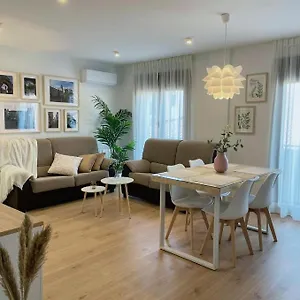 Golden Apartment